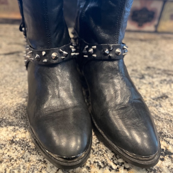 Sam Eldeman Knee High Riding Boot - Picture 3 of 8